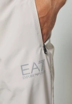 EA7 Emporio Armani Tennis Pro Suit Unlined - Trainingspak - Silver Cloud -Fashion Verkoop 086639bdce1a4f8e842d688408c3943c