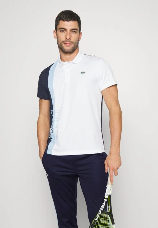 Lacoste Sport Tennis Pant - Trainingsbroek - Navy Blue/Overview -Fashion Verkoop 15cb21c7b8be47a2b8dacd53f8a68f7a scaled