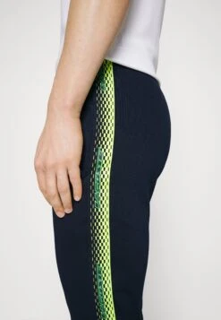 Lacoste Sport Tennis Pant - Trainingsbroek - Bleu Marine -Fashion Verkoop 1dcc852ea54f4a309b39312fcd9bcc53