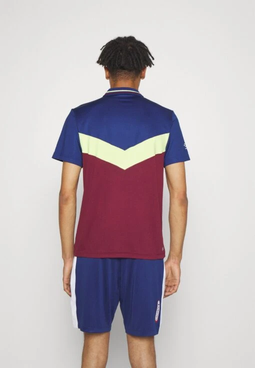 Lacoste Sport Tennis - T-Shirt Print - Methylene/Limeira Zin Zin -Fashion Verkoop 4388271857de40498cf9d678c342daad scaled