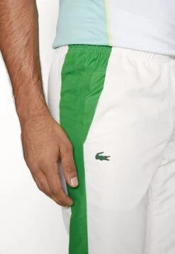 Lacoste Sport Tennis Pant - Trainingsbroek - Flour/Tarragon -Fashion Verkoop 5988c07f2f0c4342941416aa9ee8b4d9