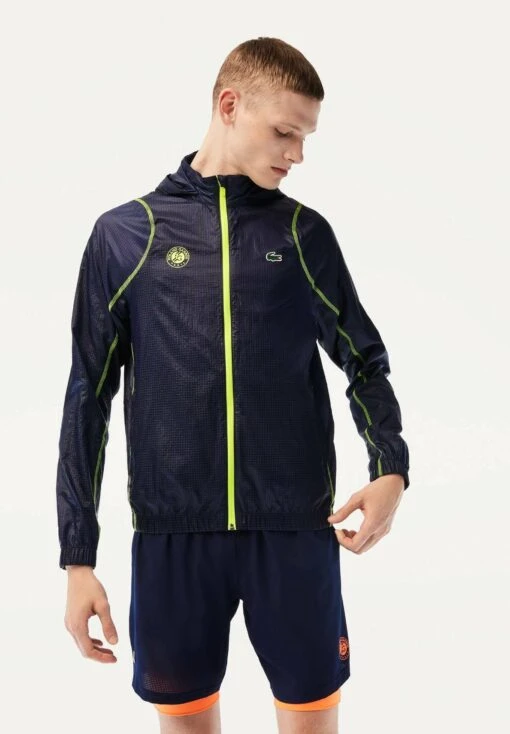 Lacoste Sport Tennis- Trainingsvest - Bleu Marine Jaune -Fashion Verkoop 61ba0b2347d7462fbd0e1f8d5c64b389 scaled