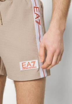 EA7 Emporio Armani Tennis Club Shorts- Korte Broeken - Oxford Tan -Fashion Verkoop 6515d297c28e4514b21bd953e8601e71