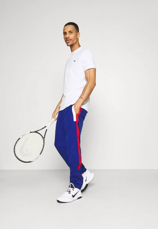 Lacoste Sport Tennis - T-Shirt Basic - White -Fashion Verkoop 7432f960a8a7444ab9a6bc548b56be5a scaled