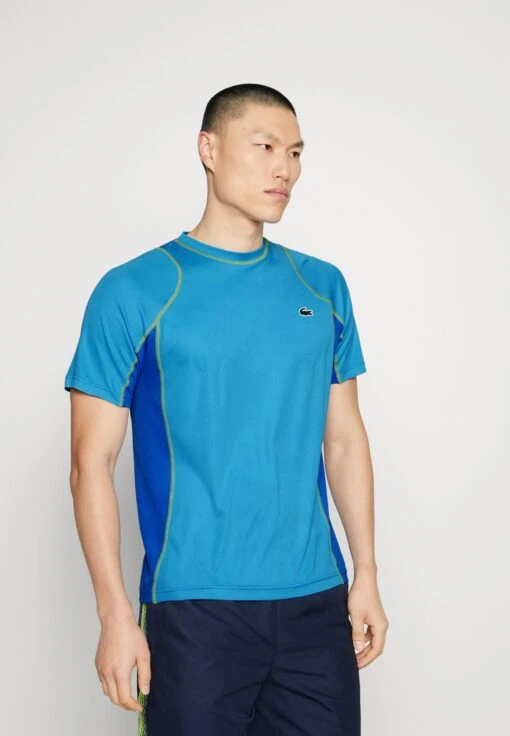 Lacoste Sport Tennis Tour - Sport T-Shirt - Bleu Jaune -Fashion Verkoop 90ddff14b6434aa4ab03d20520a55eba scaled