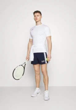 EA7 Emporio Armani Tennis Club Shorts- Korte Broeken - Navy Blue -Fashion Verkoop 9351053432f04c7da13a61aa784727e2