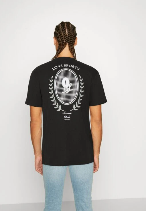 Only & Sons Onsfrancis Tennis Club Tee Unisex - T-Shirt Print - Black -Fashion Verkoop 995bf2055ea4407eb9f2f78153d9b71e scaled