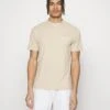 EA7 Emporio Armani Tennis Pro Serafino - Sport T-Shirt - Oxford Tan -Fashion Verkoop a1ee4262bb7f4f6083749aa5aa1f299d