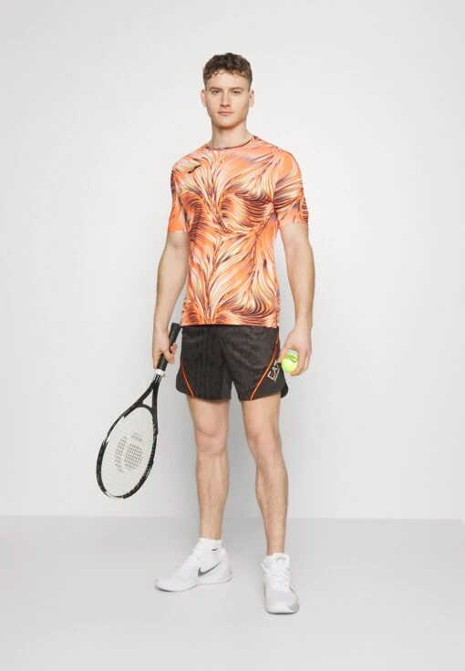 EA7 Emporio Armani Tennis Pro Shorts - Korte Broeken - Raven -Fashion Verkoop b062ff9c6d37414985b6fa4365b78d18 scaled