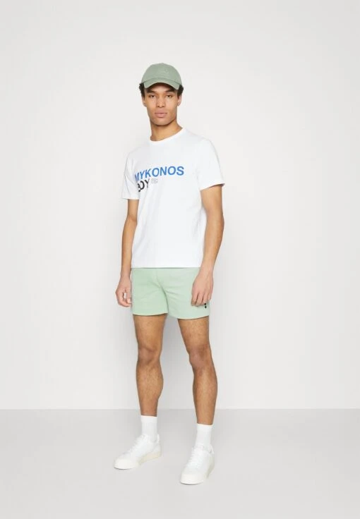 Tennis - Shorts - Pistachio Green -Fashion Verkoop b2f2f22ce58d4cc0b34e4dcfbb443e22 scaled