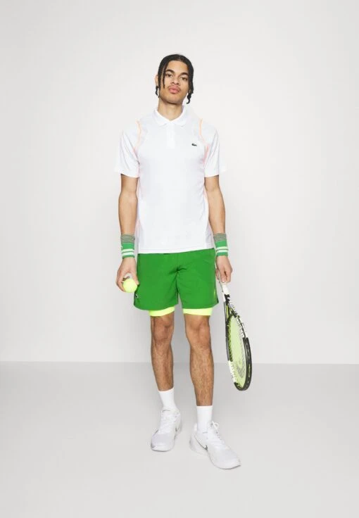 Lacoste Sport Tennis Short 2-In-1 - Korte Broeken - Tarragon/Electric Yellow -Fashion Verkoop c15f908bccdd448ba5411e8ceedb7060 scaled