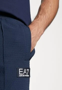 EA7 Emporio Armani Tennis Club Pants Light - Trainingsbroek - Navy Blue -Fashion Verkoop ebd3295bbf5f427580c9a6447d1633f7