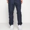 Lacoste Sport Tennis Pant - Trainingsbroek - Navy Blue/Flour -Fashion Verkoop ef1f0884728a4ccab1c63f9a5f0a4b3a