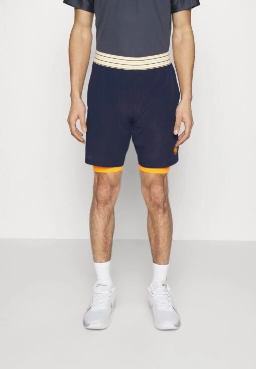 Lacoste Sport Tennis Short 2-In-1 - Korte Broeken - Navy Blue/Flashy Orange -Fashion Verkoop f209efd31509466e94a90765dda9a323 scaled