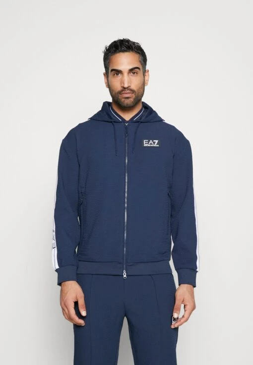 EA7 Emporio Armani Tennis Club Hoodie Light - Sweater Met Rits - Navy Blue -Fashion Verkoop f29c951621bf4f3c91ae95c462189fa6 scaled